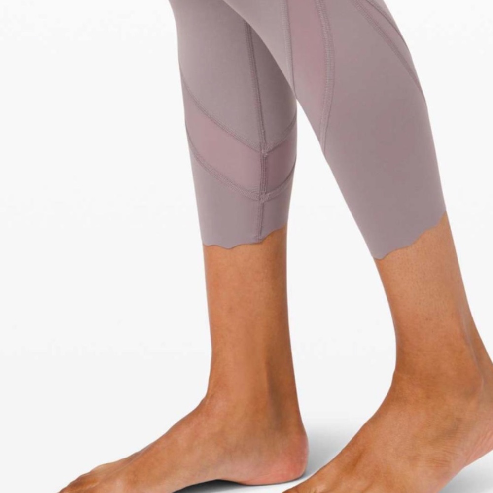 NEW Lululemon Wunder Under Crop High-Rise *Roll Down Scallop Full-On Luxtreme 23 - Picture 6 of 8
